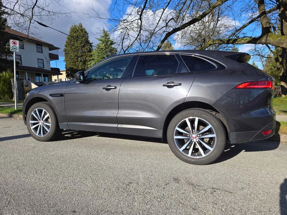 2018 Jaguar F-Pace - Image 7 of 7