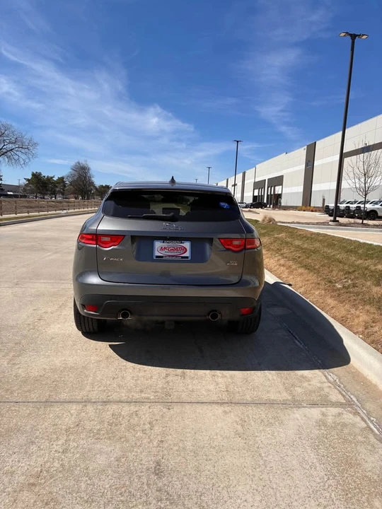 2018 Jaguar F-Pace - Image 3 of 15