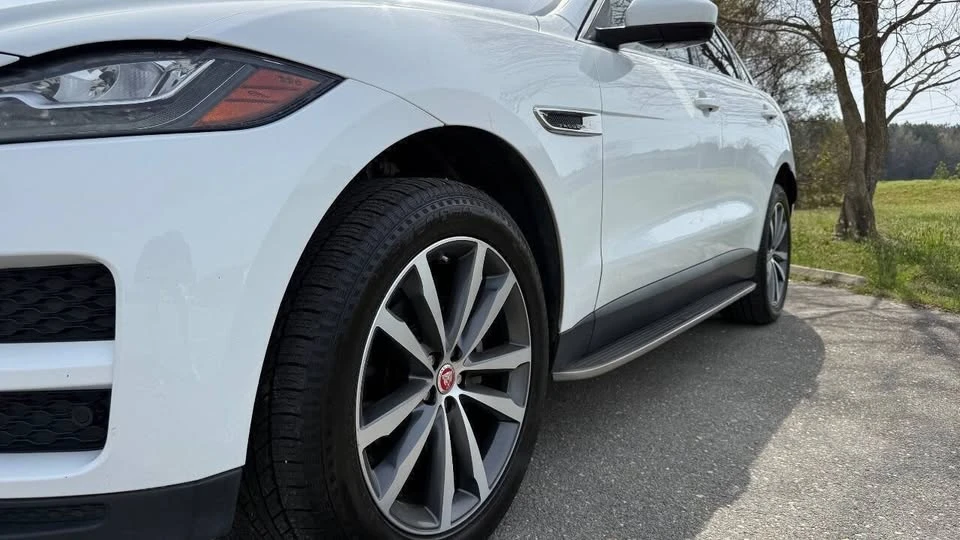 2018 Jaguar F-Pace - Image 4 of 20