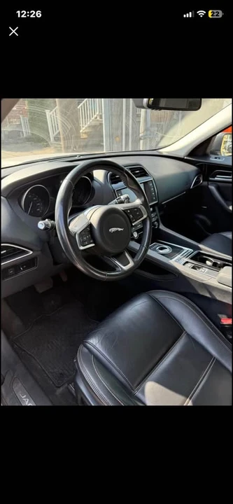 2018 Jaguar F-Pace - Image 5 of 9