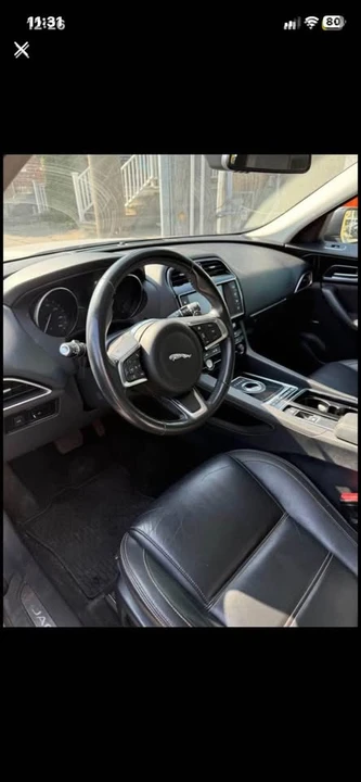 2018 Jaguar F-Pace - Image 5 of 9