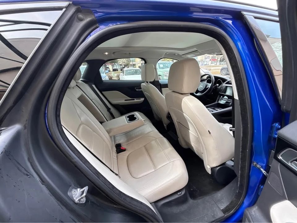2018 Jaguar F-Pace - Image 10 of 20
