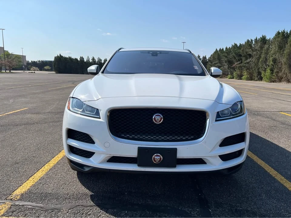 2018 Jaguar F-Pace - Image 2 of 16