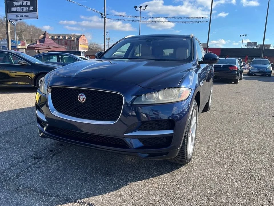 2018 Jaguar F-Pace - Image 2 of 19
