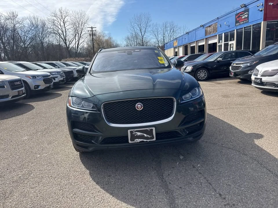 2018 Jaguar F-Pace - Image 2 of 11