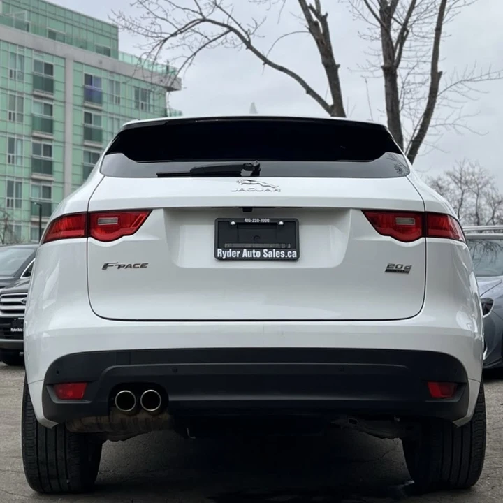 2018 Jaguar F-Pace - Image 6 of 15