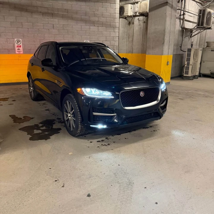 2018 Jaguar F-Pace - Image 3 of 17