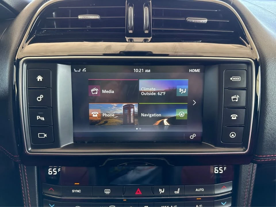 2018 Jaguar F-Pace - Image 15 of 20
