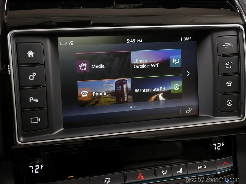 2018 Jaguar F-Pace - Image 19 of 20