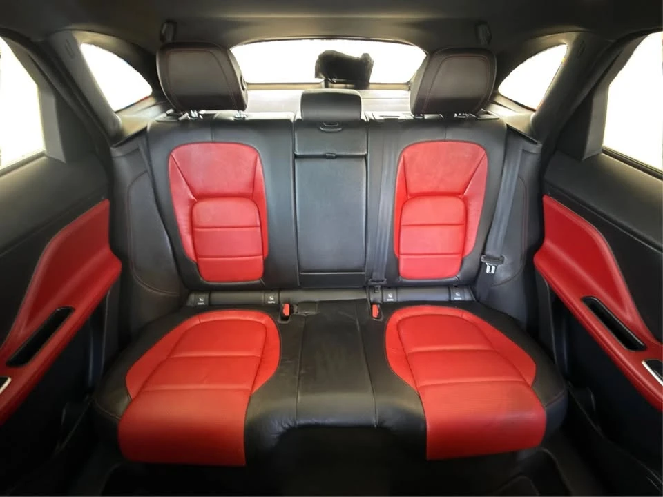 2018 Jaguar F-Pace - Image 16 of 20
