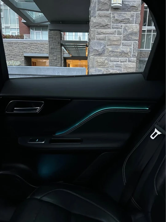 2018 Jaguar F-Pace - Image 9 of 19