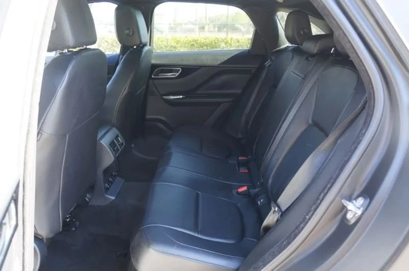 2018 Jaguar F-Pace - Image 14 of 20