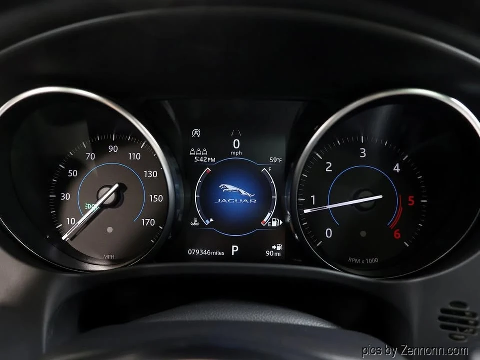 2018 Jaguar F-Pace - Image 18 of 20