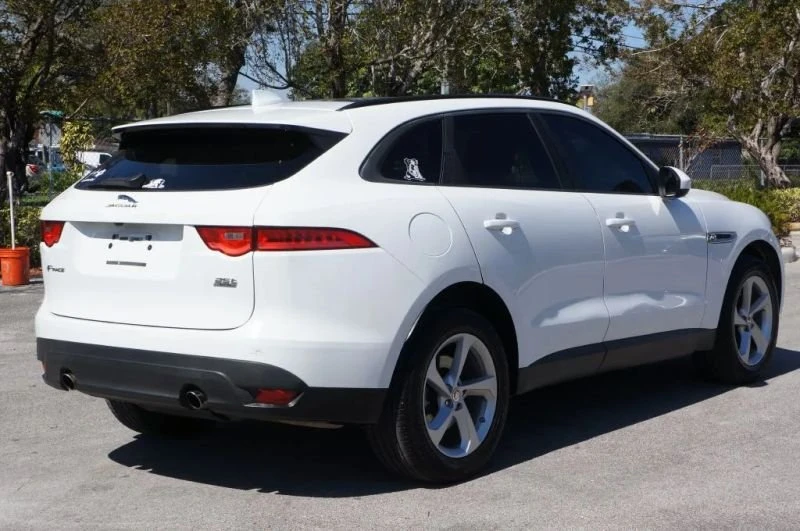 2018 Jaguar F-Pace - Image 7 of 20