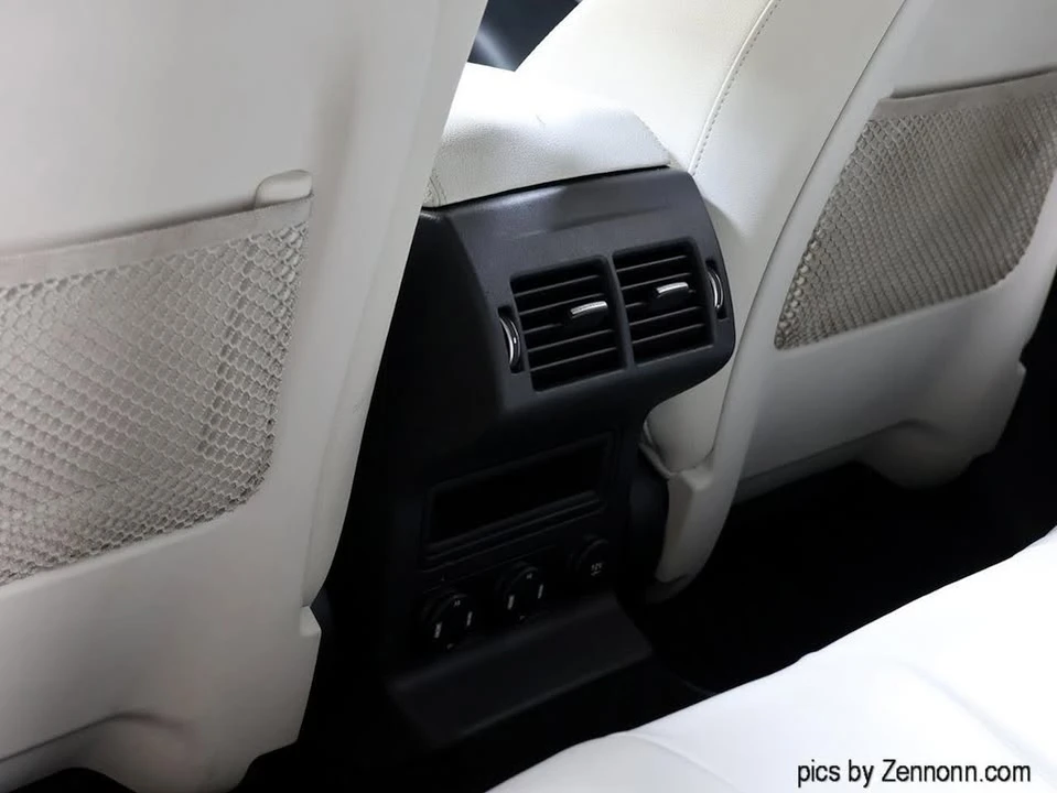 2018 Jaguar F-Pace - Image 15 of 20
