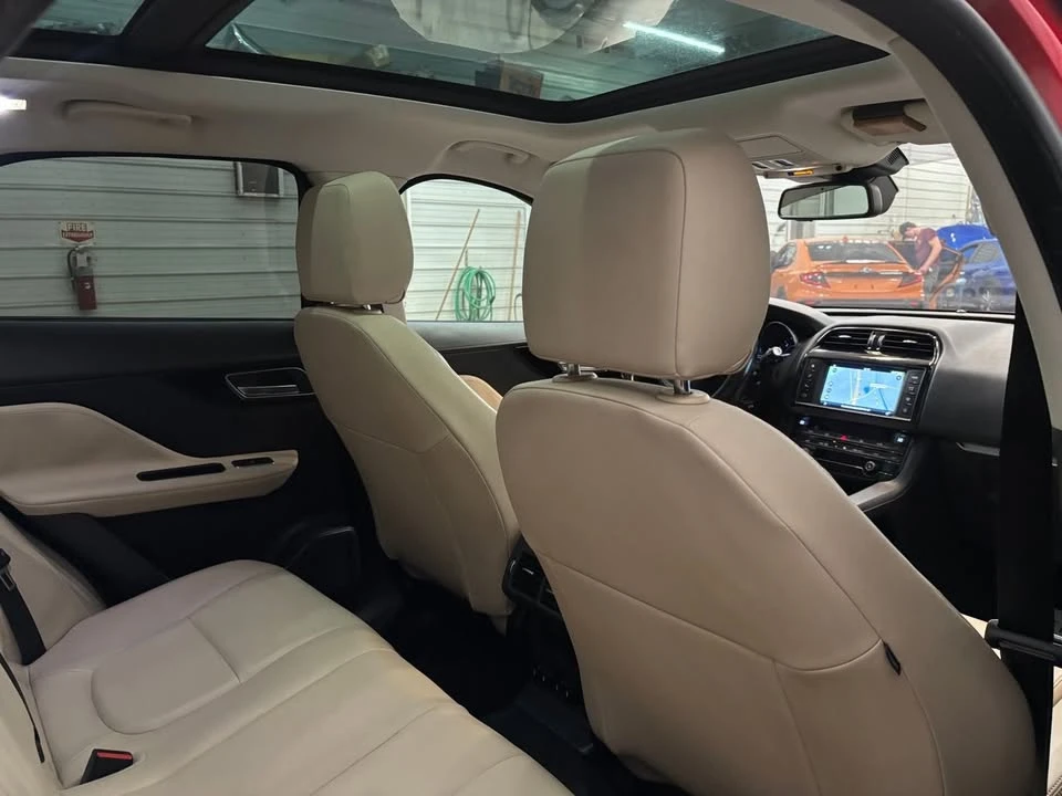2018 Jaguar F-Pace - Image 7 of 8