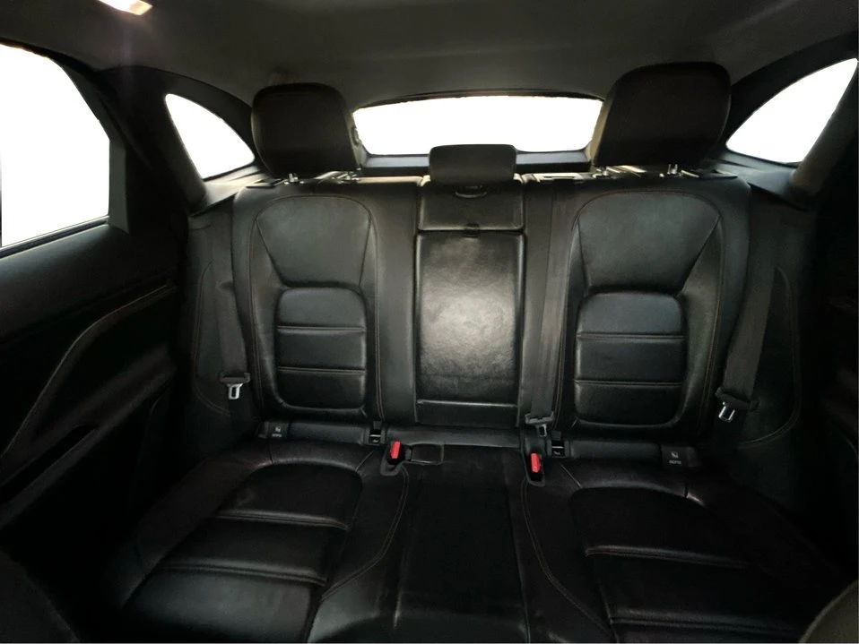 2018 Jaguar F-Pace - Image 15 of 20