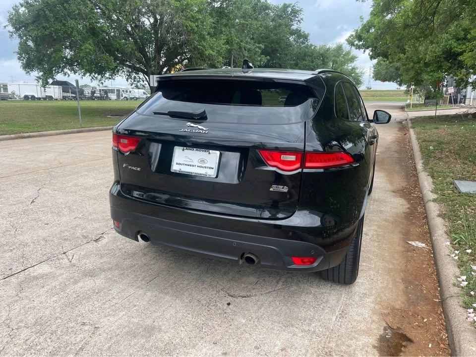 2018 Jaguar F-Pace - Image 10 of 20