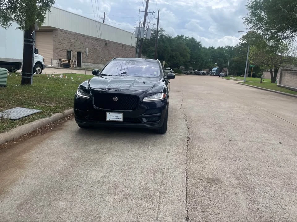 2018 Jaguar F-Pace - Image 4 of 20