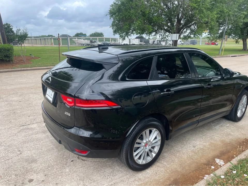 2018 Jaguar F-Pace - Image 9 of 20