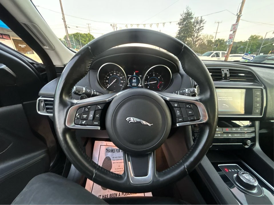 2018 Jaguar F-Pace - Image 20 of 20