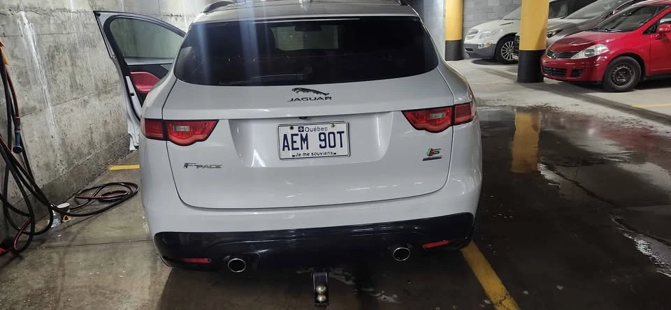 2018 Jaguar F-Pace - Image 7 of 11