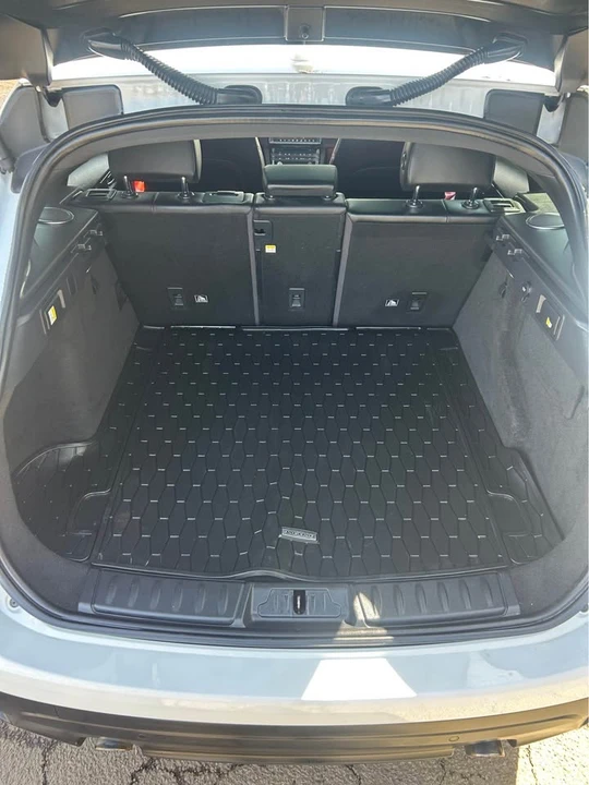2018 Jaguar F-Pace - Image 10 of 12