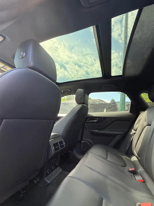 2018 Jaguar F-Pace - Image 9 of 9