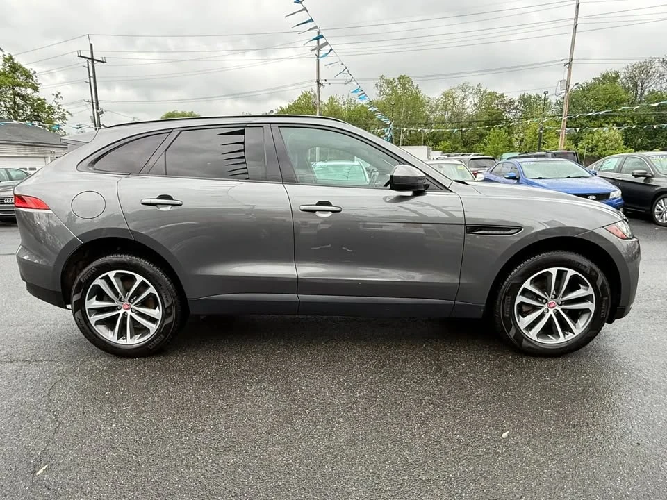 2018 Jaguar F-Pace - Image 15 of 20