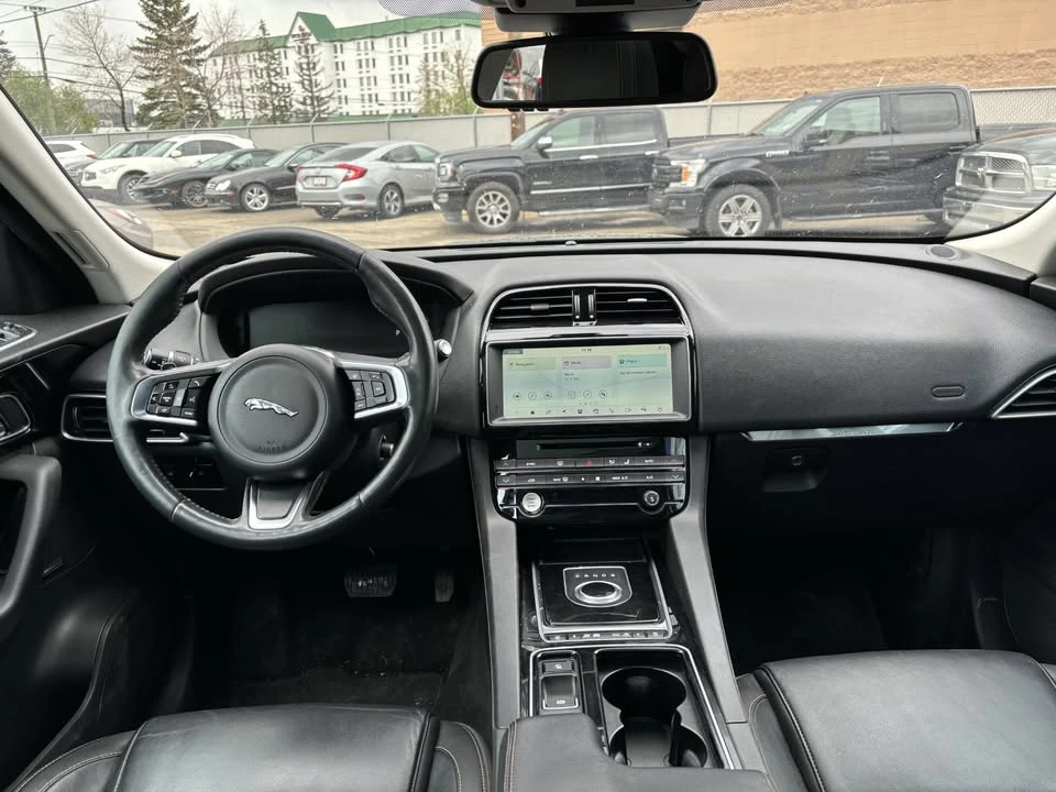 2018 Jaguar F-Pace - Image 8 of 8
