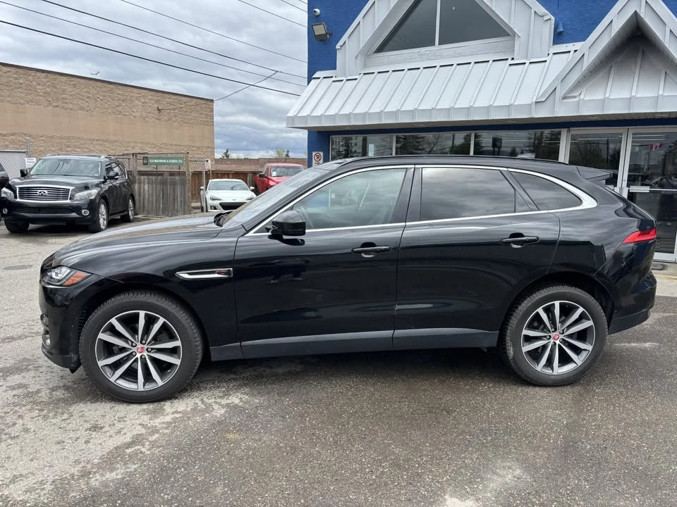 2018 Jaguar F-Pace - Image 2 of 8