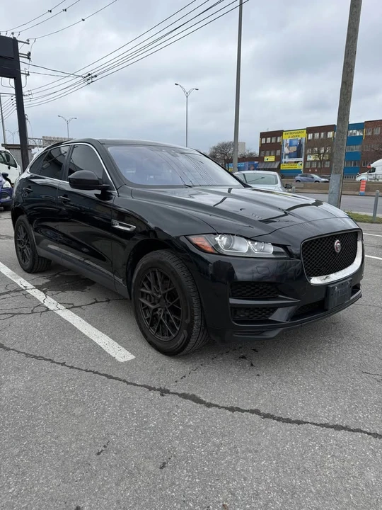 2018 Jaguar F-Pace - Image 2 of 8