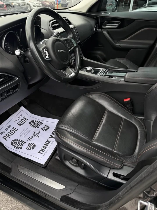 2018 Jaguar F-Pace - Image 5 of 8