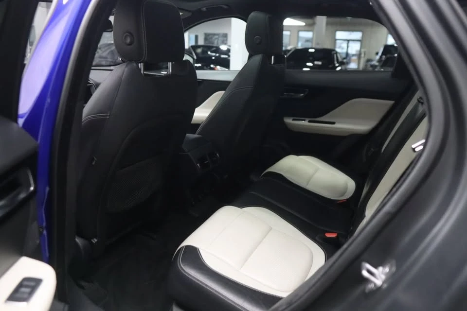 2018 Jaguar F-Pace - Image 11 of 12