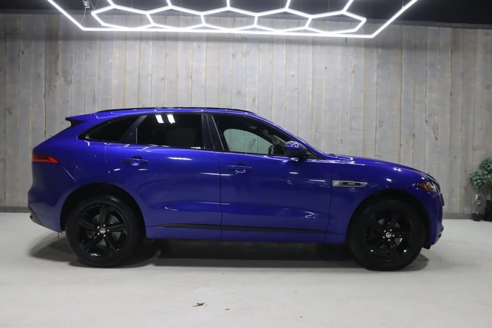 2018 Jaguar F-Pace - Image 2 of 12