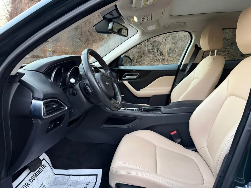 2018 Jaguar F-Pace - Image 11 of 17