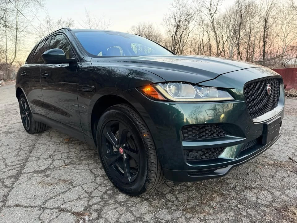 2018 Jaguar F-Pace - Image 13 of 17