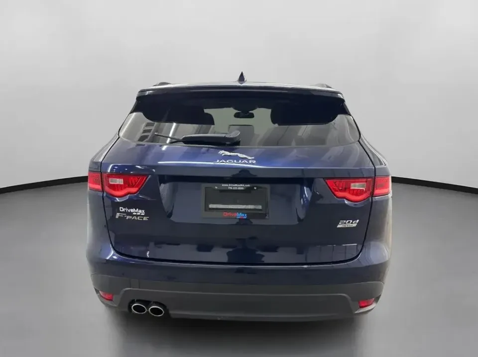 2018 Jaguar F-Pace - Image 3 of 15
