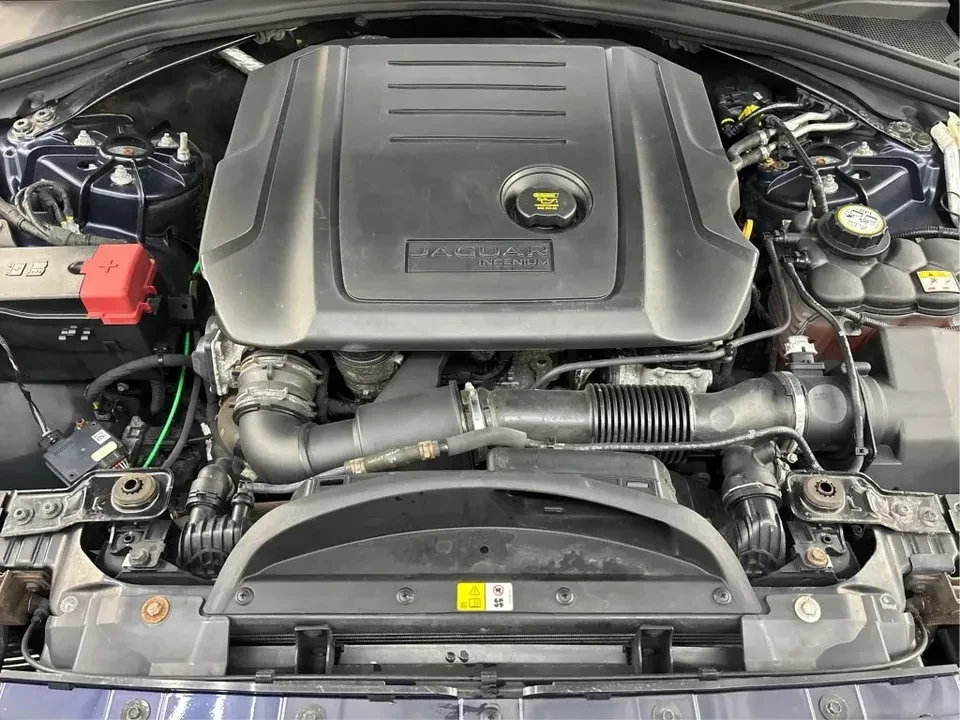 2018 Jaguar F-Pace - Image 13 of 15