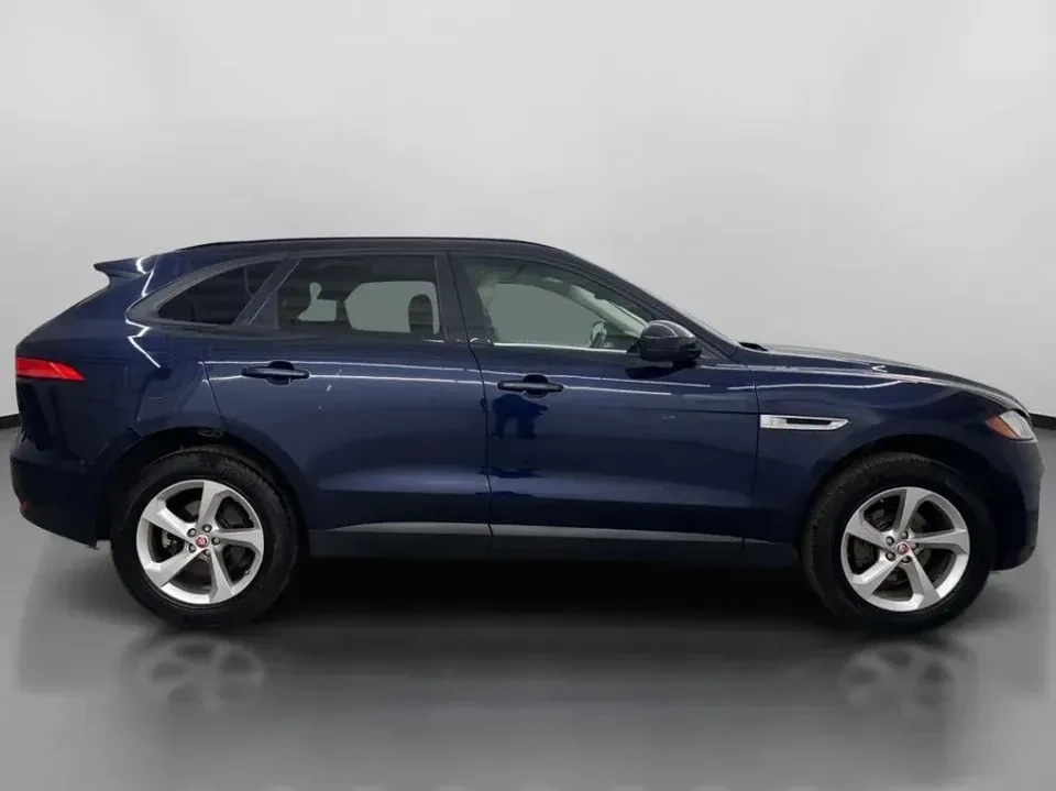 2018 Jaguar F-Pace - Image 5 of 15