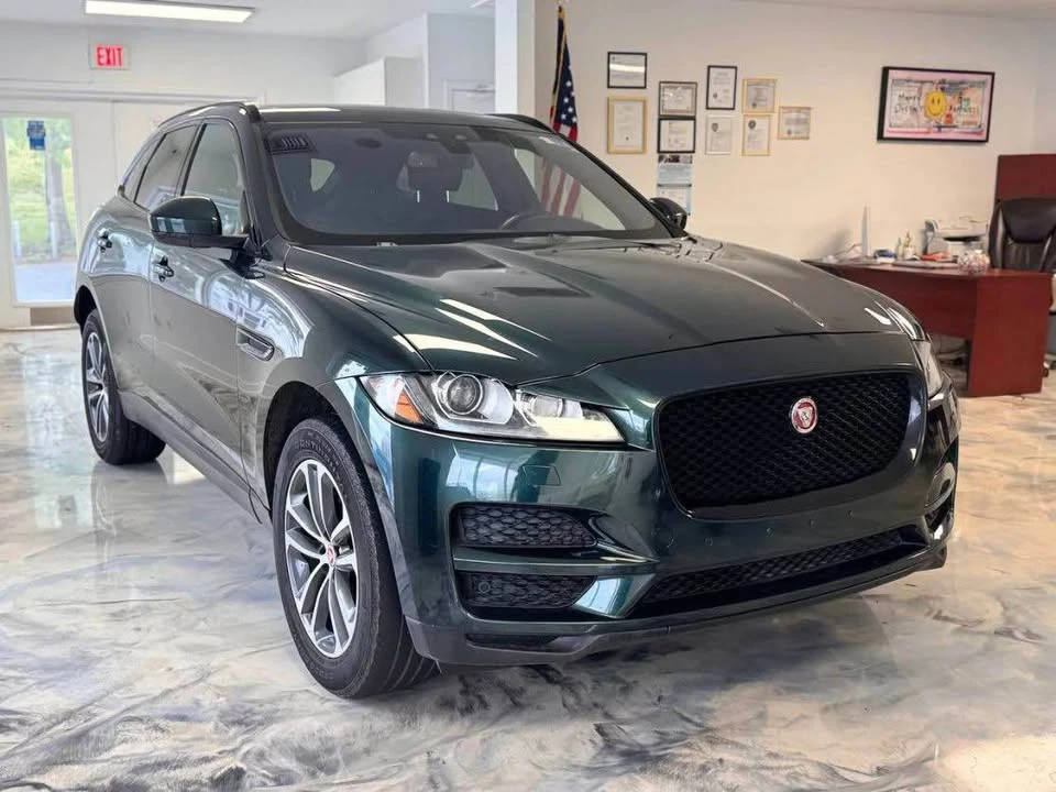 2018 Jaguar F-Pace - Image 3 of 17