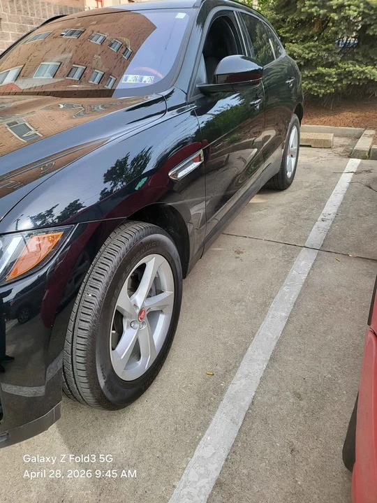 2018 Jaguar F-Pace - Image 5 of 9