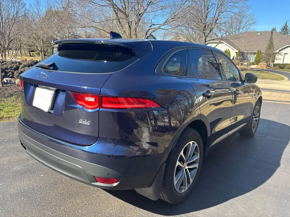 2018 Jaguar F-Pace - Image 7 of 7