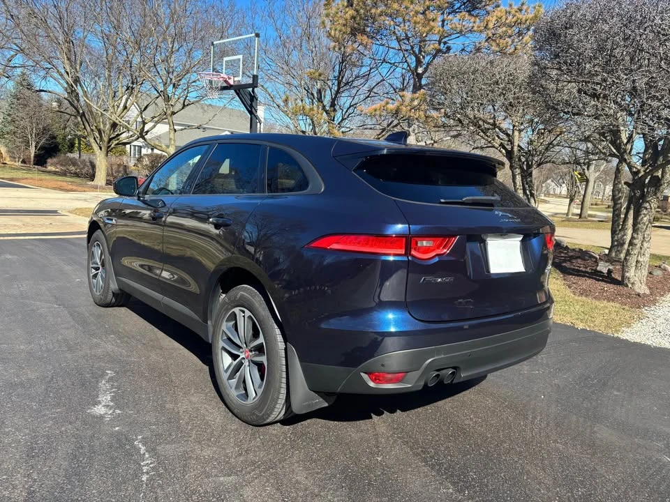 2018 Jaguar F-Pace - Image 4 of 10