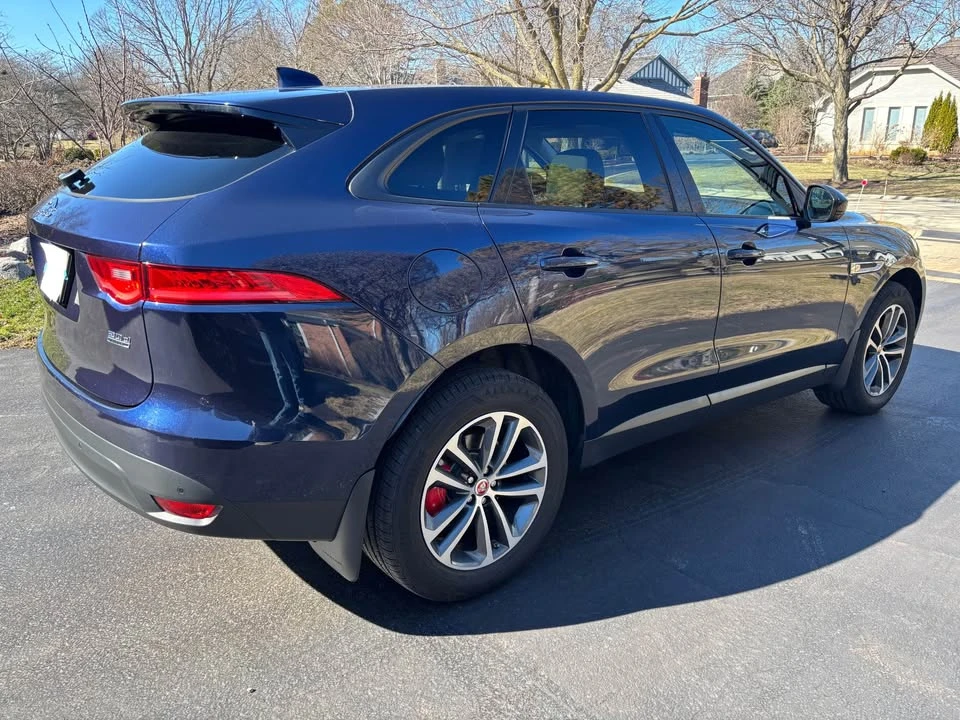 2018 Jaguar F-Pace - Image 3 of 10