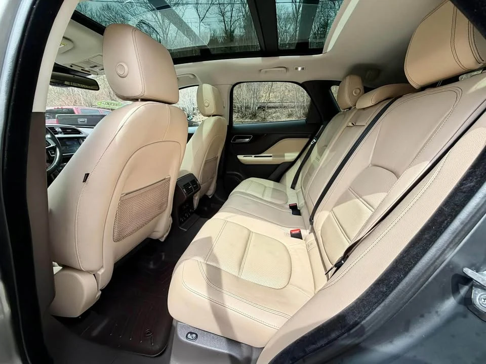 2018 Jaguar F-Pace - Image 12 of 20