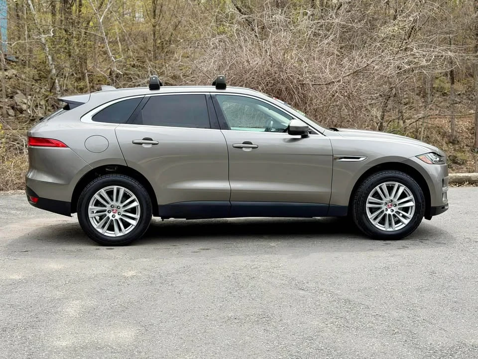 2018 Jaguar F-Pace - Image 5 of 20