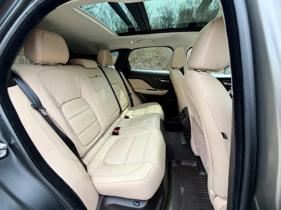 2018 Jaguar F-Pace - Image 8 of 19