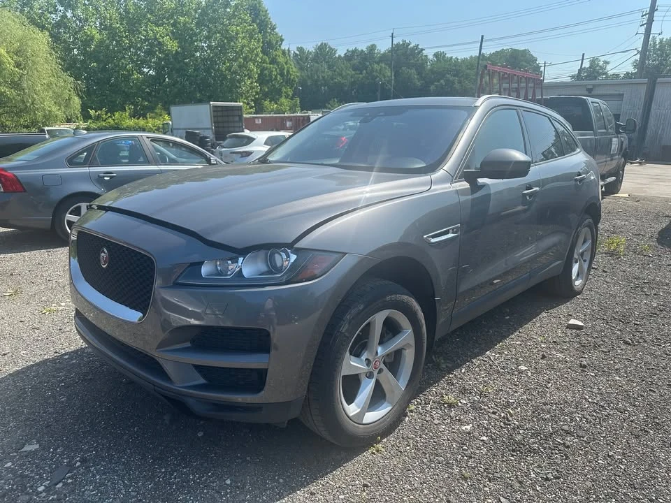 2018 Jaguar F-Pace - Image 2 of 5
