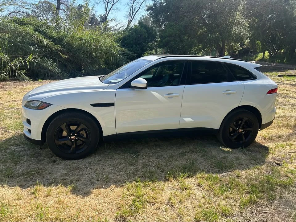 2018 Jaguar F-Pace - Image 3 of 8